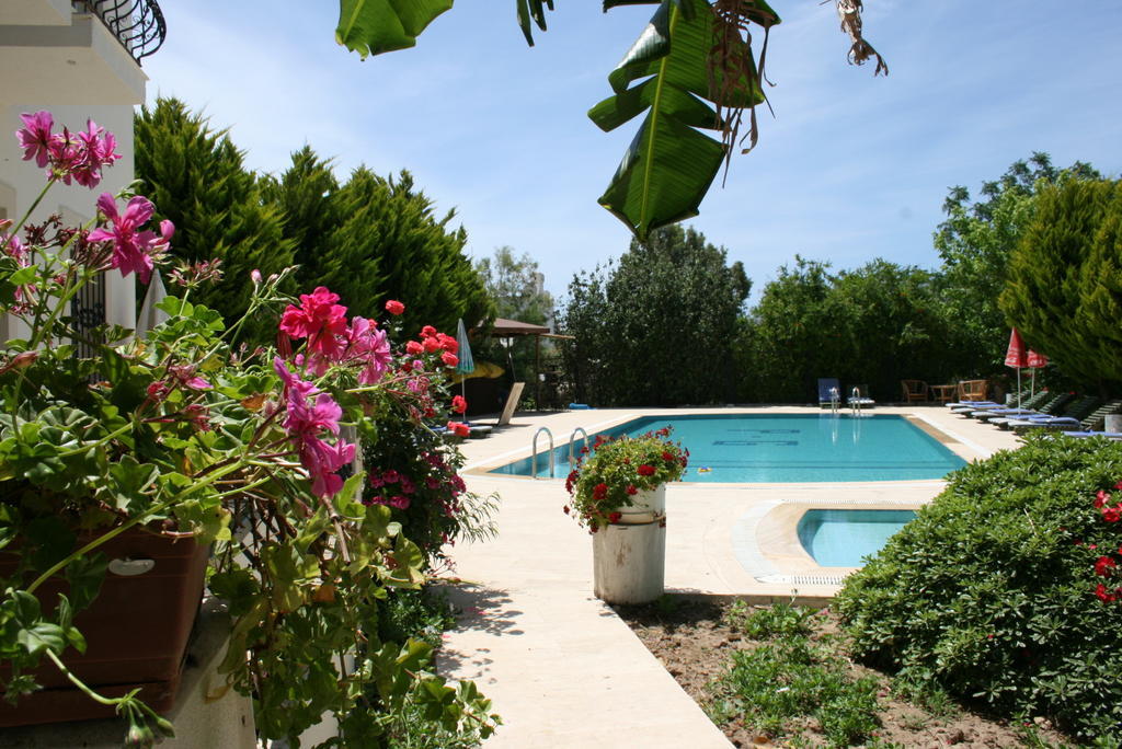 الشقق الفندقية Paradise Garden Gumusluk Evleri المظهر الخارجي الصورة
