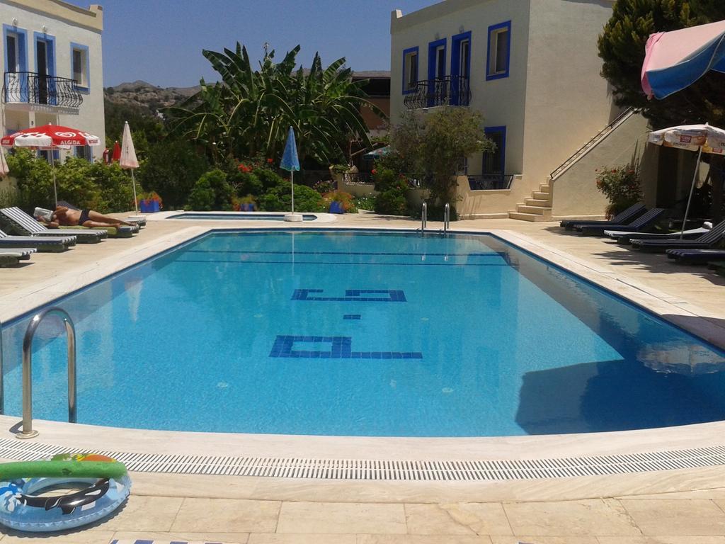 الشقق الفندقية Paradise Garden Gumusluk Evleri المظهر الخارجي الصورة